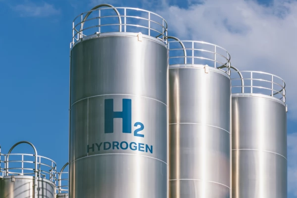 Green Solar International and SUEZ join forces to lead Green Hydrogen production in Spain